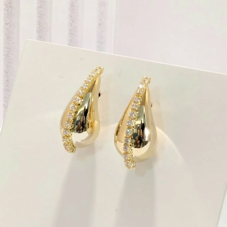 18k Gold Plated Cubic Zirconia 5A Tear Drop Studs Earrings