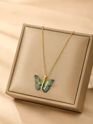 1pc Gold-tone Chain Stylish Butterfly Pendant With Green Enamel & Rhines Detail,