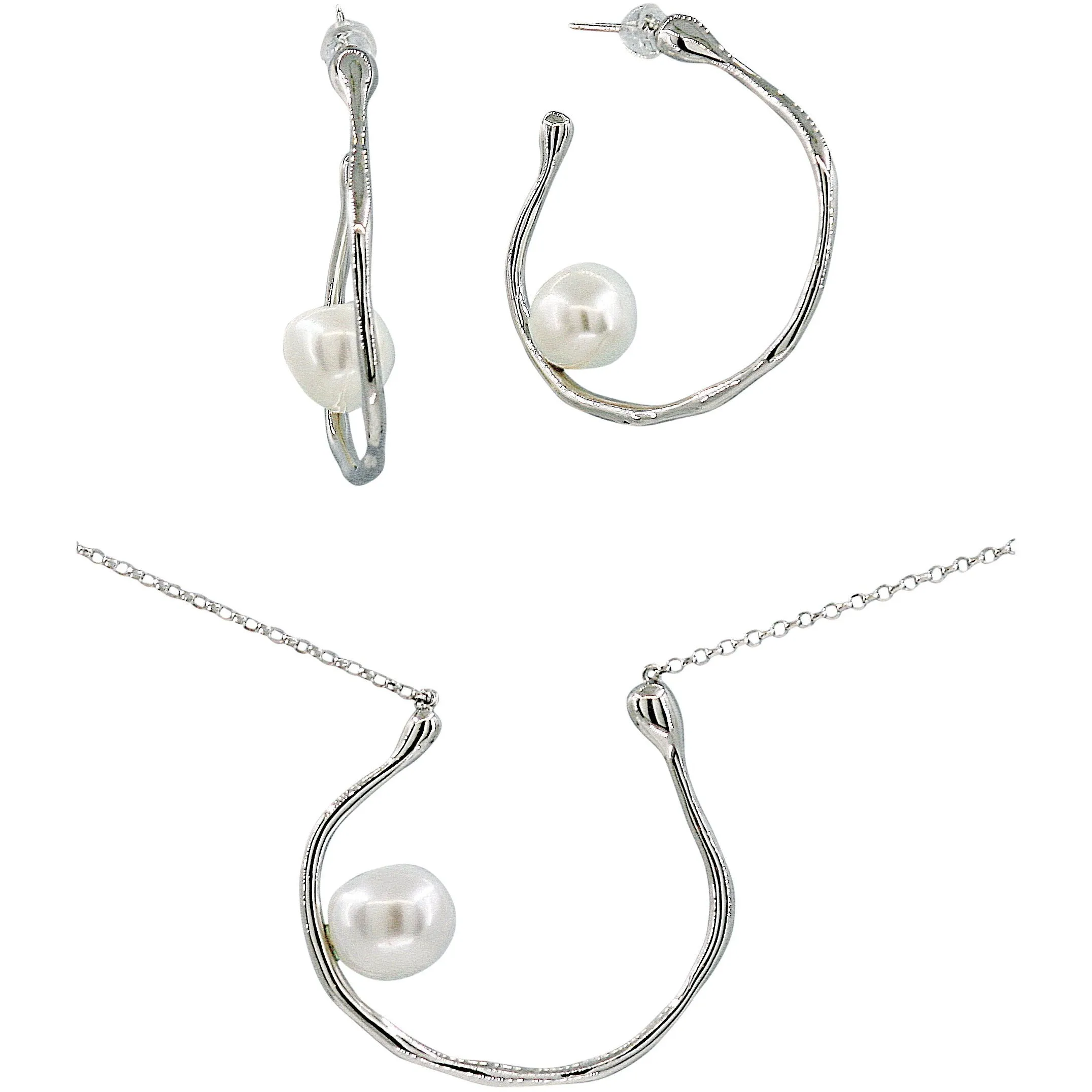 Chic Fresh Water Pearl Necklace & Earring Set