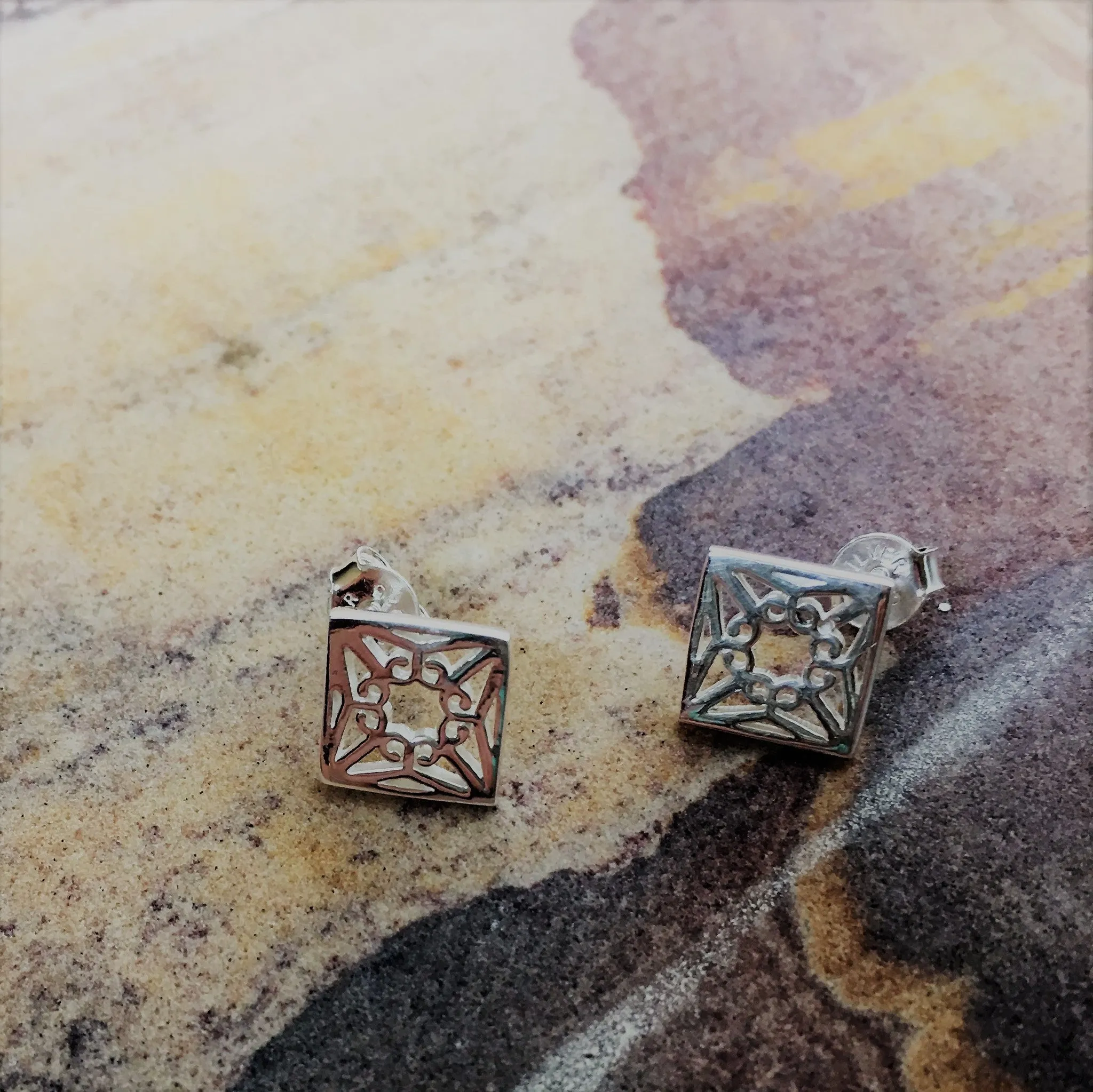 Heritage Stud Earrings - VE203