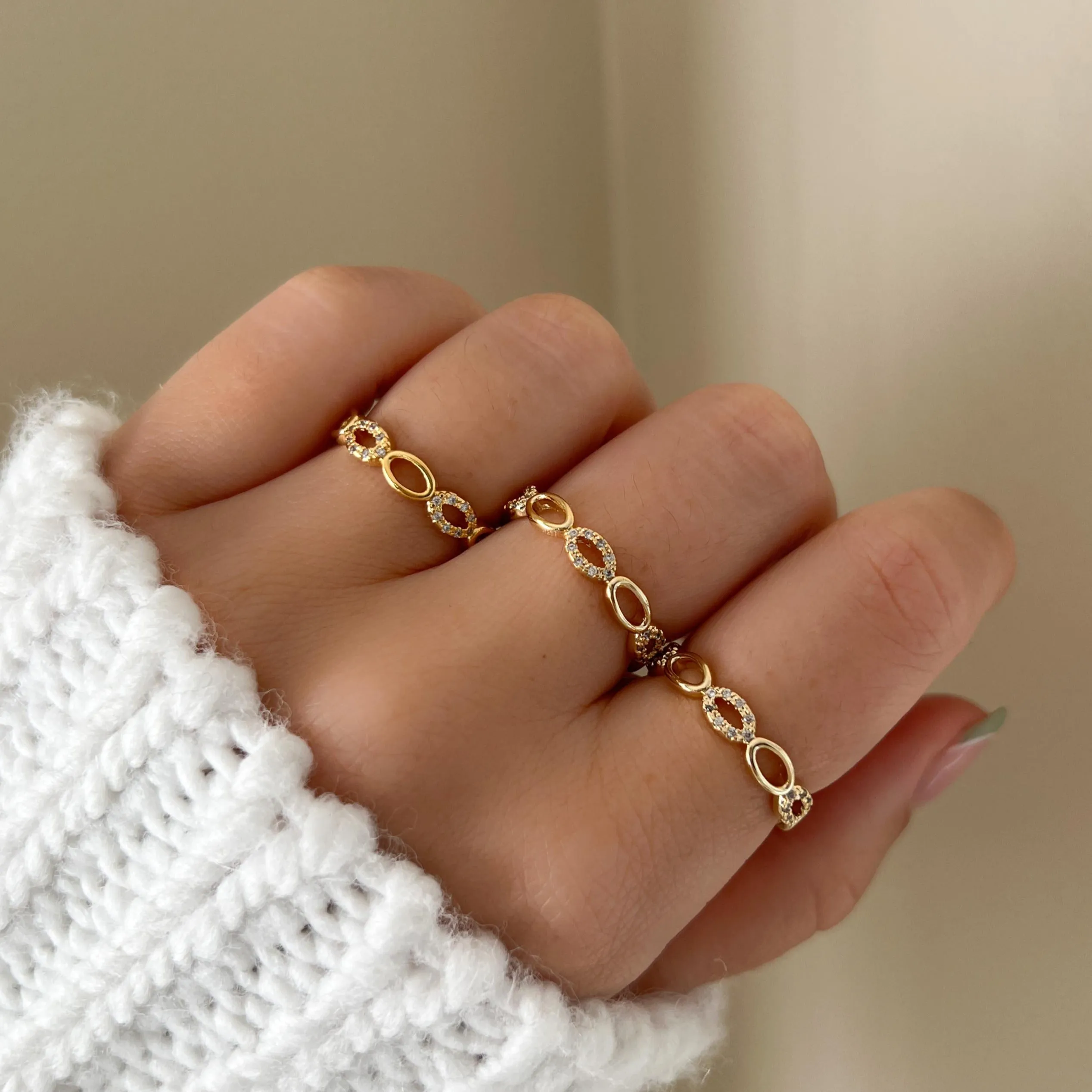 Oval Link Ring