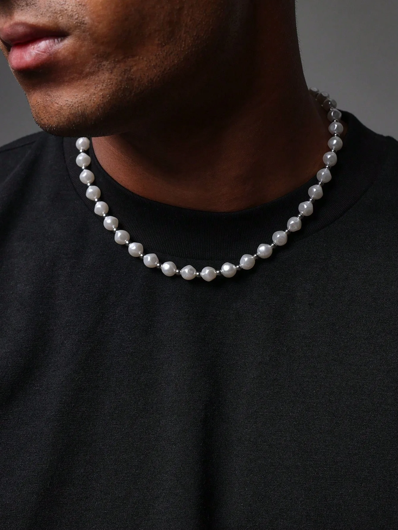 Stylish Pearl Beaded Necklaces