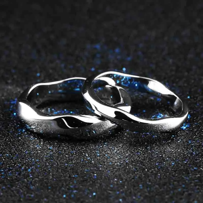 Trendy Minimalist Titanium Steel Rings for Men and Women - Customizable Hand Jewelry Wholesale