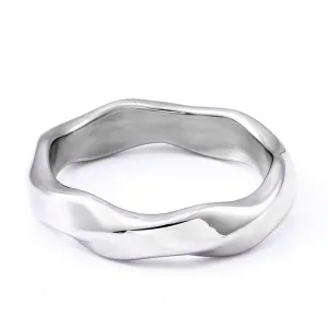 Trendy Minimalist Titanium Steel Rings for Men and Women - Customizable Hand Jewelry Wholesale